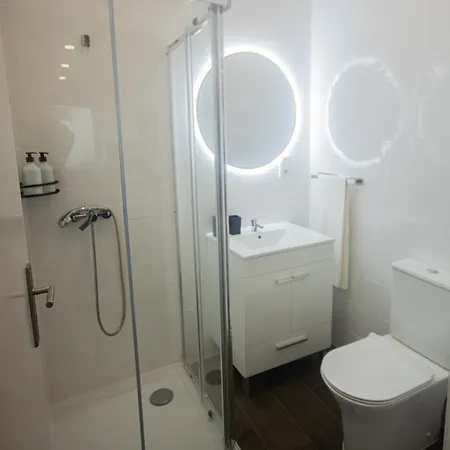 Angrahouse * Angra do Heroísmo