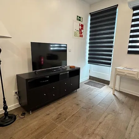 Apartment Angrahouse *
